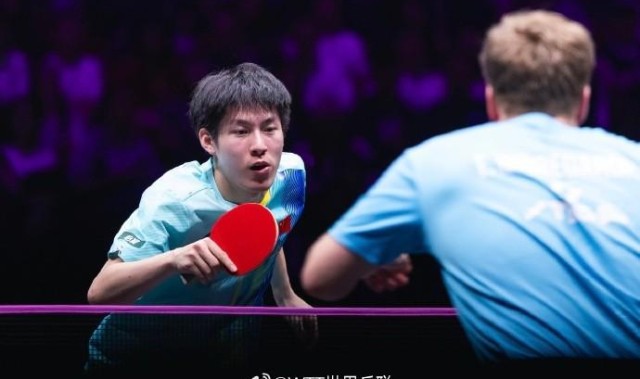 开云体育娱乐app安全-温瑞博3-1爆冷击败莫雷加德，晋级重庆冠军赛男单八强