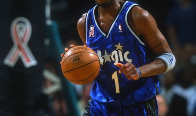 开云app安全认证-23年前的今天：麦迪三节打卡轰下52分 率队击退公牛